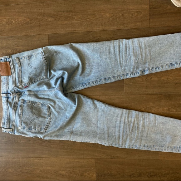 Levi’s Wedgie Ankle 27” Jeans - Picture 5 of 6